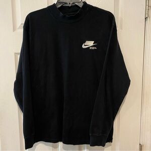 Nike Tee black mock long sleeve